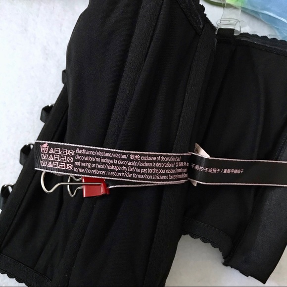 ❌SOLD❌ Victoria's Secret NWT Bustier Women XS - Picture 8 of 8